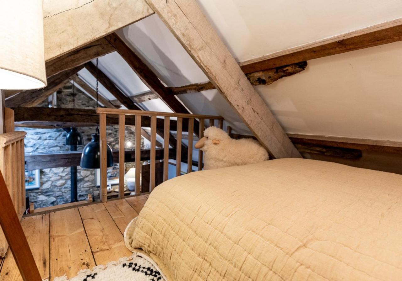 Bwthyn Capten - A Charming Cottage For Up To 6 Newport  Extérieur photo